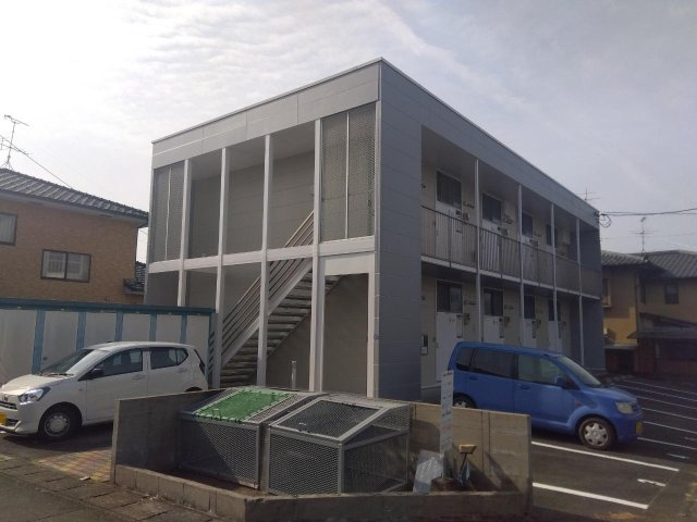 レオパレスエルム