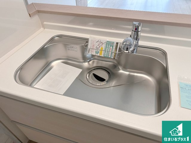 明石市沢野　新築一戸建ての設備|広々としたシンクで食器洗いも楽々！