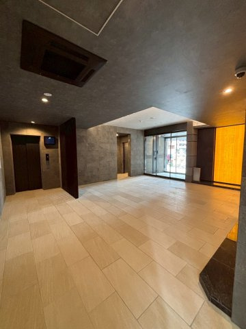 福岡市中央区清川２丁目の賃貸マンションのロビー