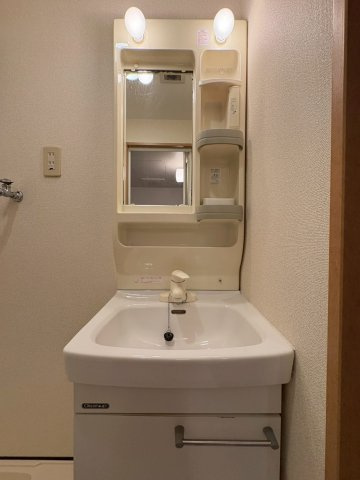 福岡市博多区築港本町の賃貸マンションの洗面所