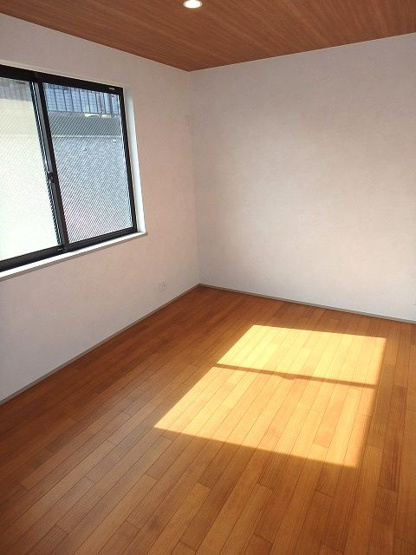 【洋室】 | 西八王子元本郷　リフォーム中古
