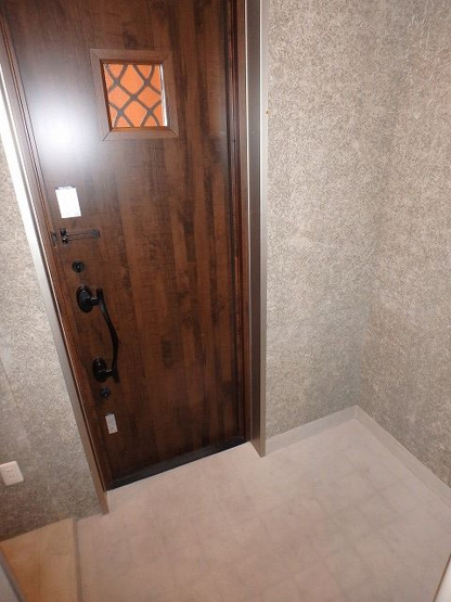 【玄関】 | 西八王子元本郷　リフォーム中古