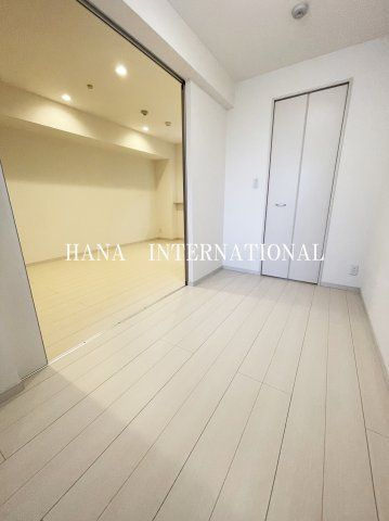 リブリ・クリークウエストの寝室