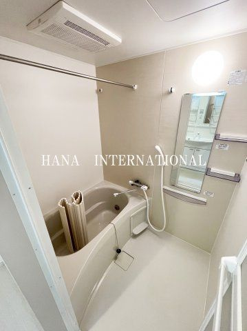 リブリ・クリークウエストの浴室