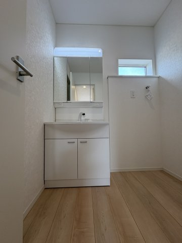 所沢市小手指南第37の独立洗面台