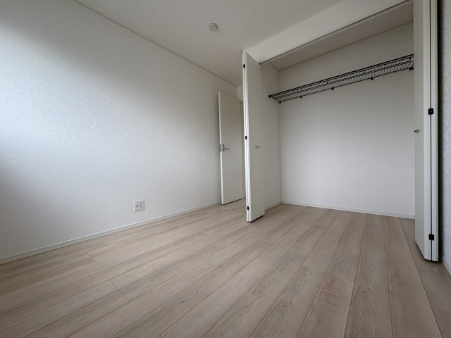 所沢市小手指南第37の洋室