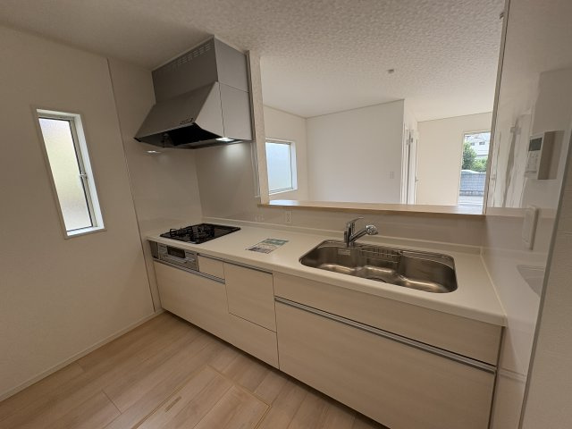 所沢市小手指南第37のキッチン