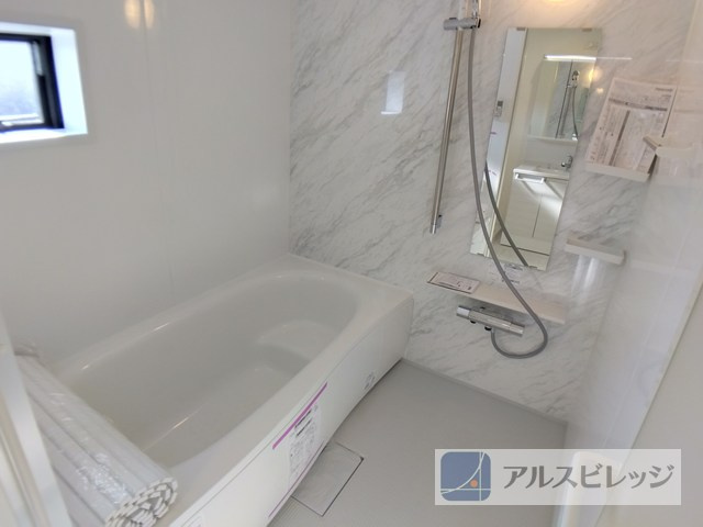 新築/草加市吉町2丁目の前面道路含む現地写真|前面道路含む現地写真です