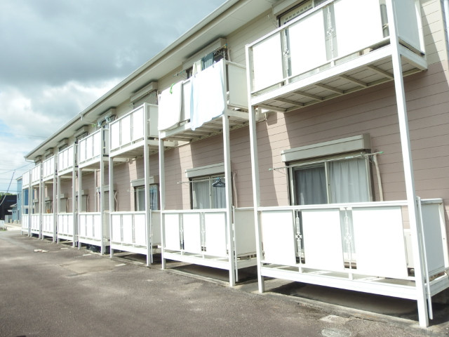 Surplus　One都美Ｂの外観