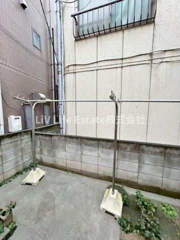 東村山市栄町２丁目の一戸建ての庭