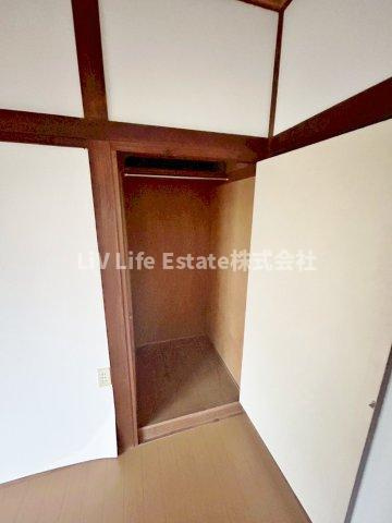 東村山市栄町２丁目の一戸建ての収納