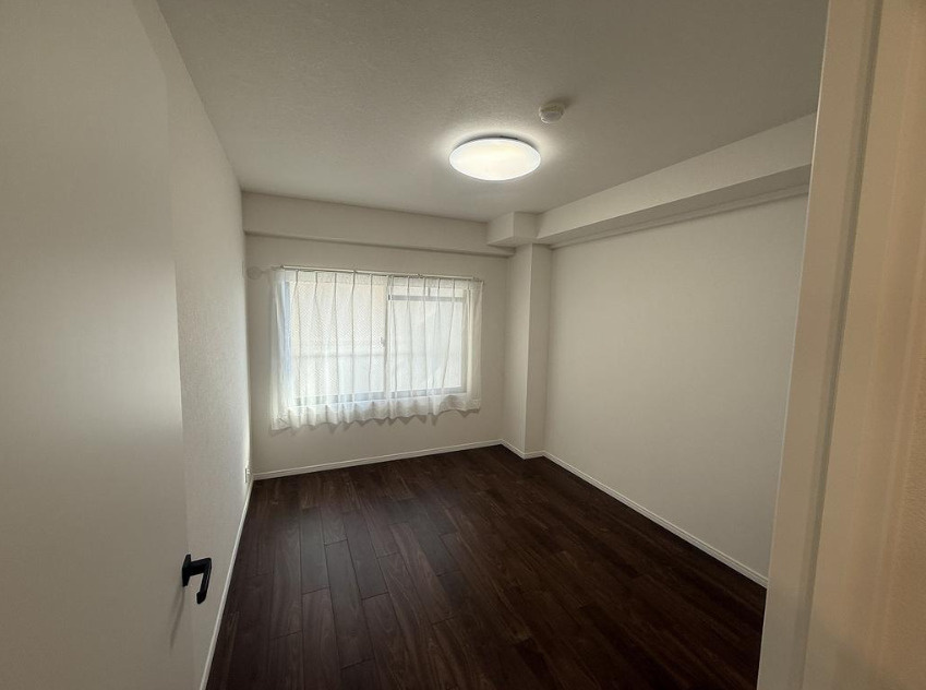 【寝室】の画像