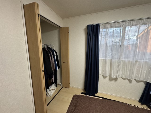 -三丁目不動産-　本庄市朝日町二丁目　平成31年築美観の洋室