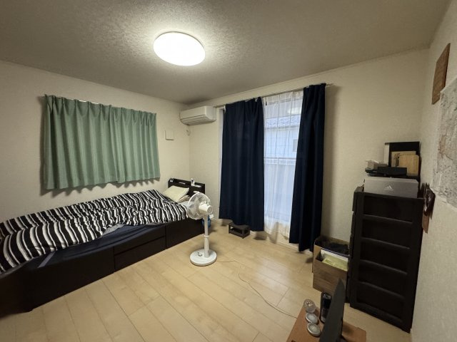 -三丁目不動産-　本庄市朝日町二丁目　平成31年築美観の洋室