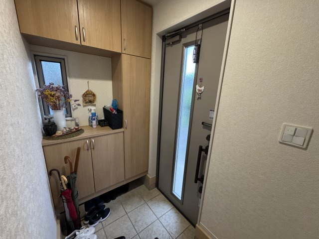 -三丁目不動産-　本庄市朝日町二丁目　平成31年築美観の玄関