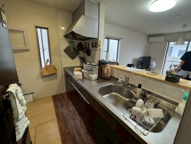 -三丁目不動産-　本庄市朝日町二丁目　平成31年築美観のキッチン