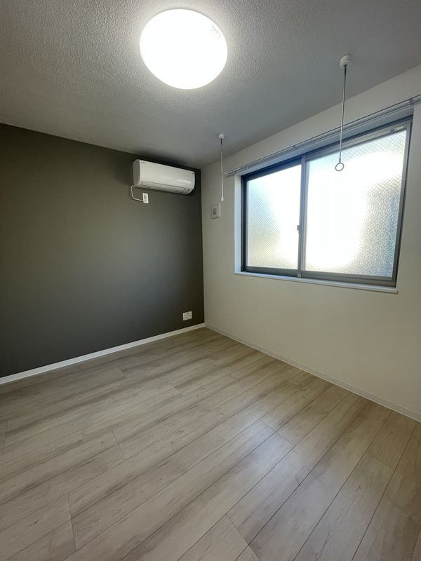 東金町モコプルの居間・リビング