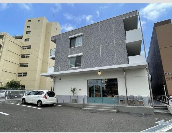 アスコット河原町駅前