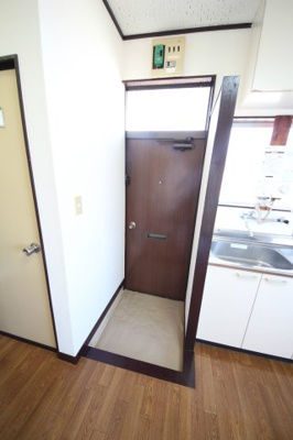 【玄関】 | ウチダハイツ