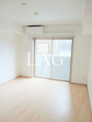 【居間・リビング】 | ビーナスコートⅢ | 洋室のお部屋です。