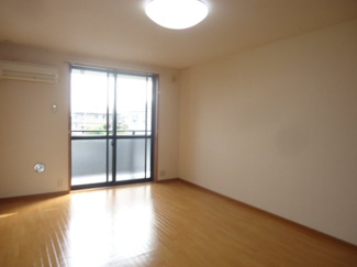 【居間・リビング】 | コート　アベニュー | 洋室