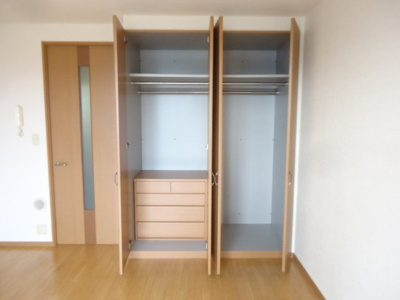 【収納】 | コート　アベニュー | クローゼット内