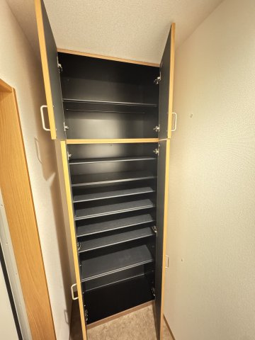 リアライズ箕岡の収納