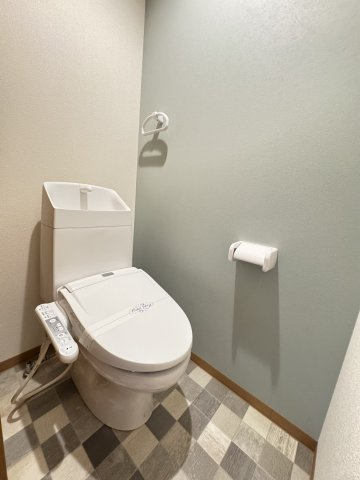 リアライズ箕岡のトイレ