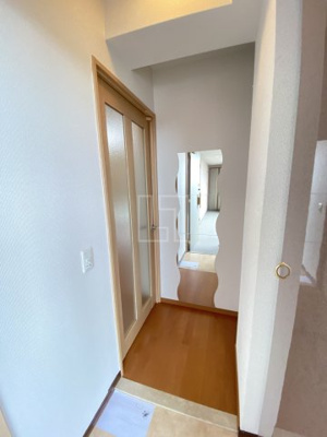 【玄関】 | コンフォール南森町 | コンフォール南森町　玄関スペース