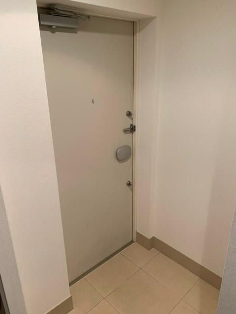 AZEST上板橋の玄関