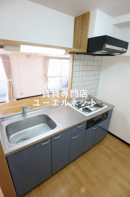 【キッチン】 | アカツキハイツ | システムキッチンで毎日の料理を楽しく♪