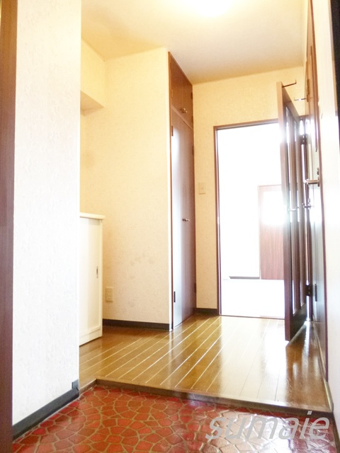 王子サウスウイングの玄関|玄関先になります☆