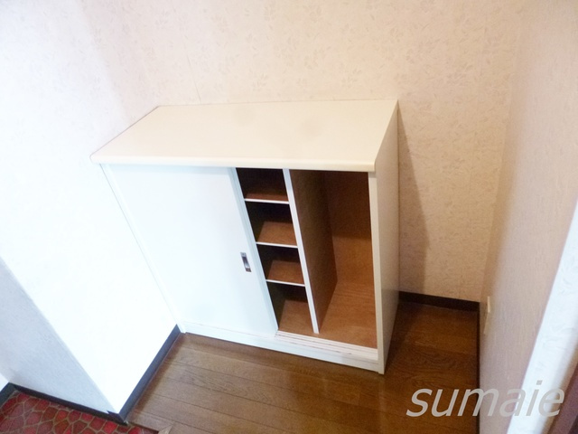 王子サウスウイングの収納|シューズボックスになります☆