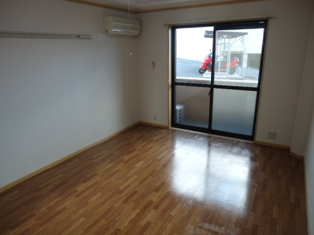 アルコバレーノ白水の内装|洋室