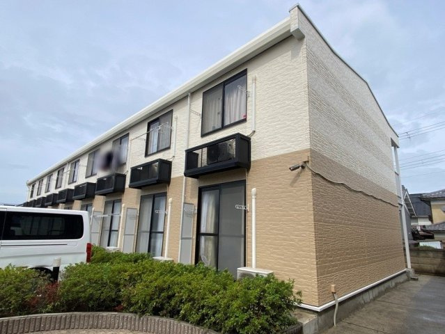 レオパレスゆとり　天理の外観