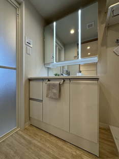 【独立洗面台】フローレンス呉中通り 