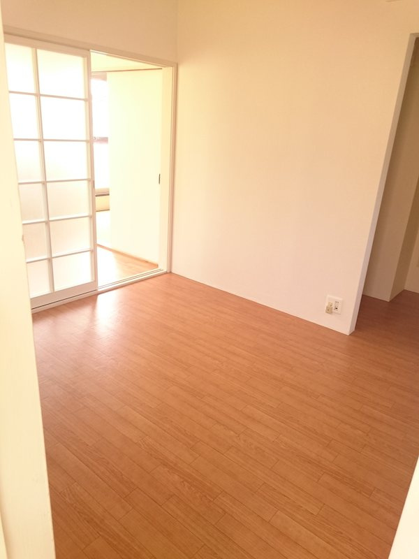 デザートローズの居間・リビング