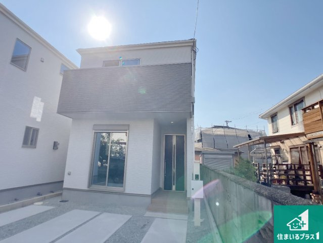 加古郡播磨町東本荘　第1期　新築一戸建ての外観|安心の10年保証！外観を美しく保ち、雨水で汚れを落とします！気になることがありましたら、お気軽にお問い合わせください！