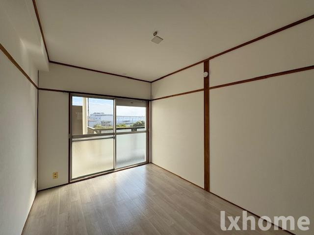 ハイツ米屋の居間・リビング