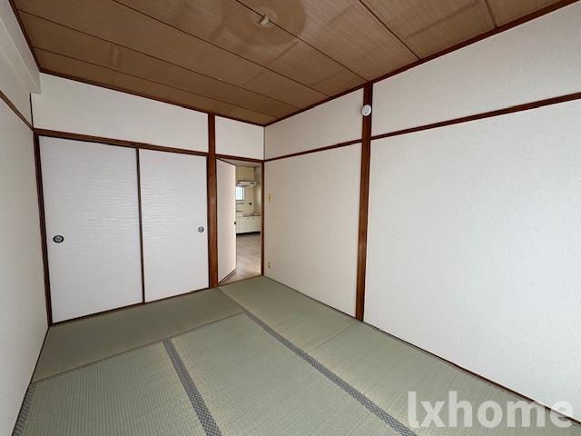 ハイツ米屋の和室