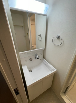 【独立洗面台】 | グレイシャス三ノ輪