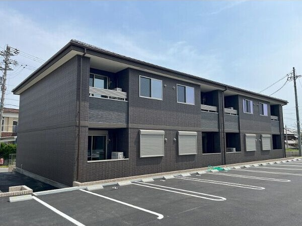 Polaris峯Aの駐車場