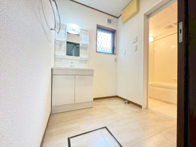 【洗面所】 | 箕面市小野原東5丁目貸家