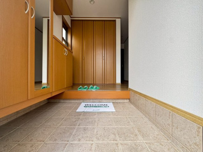 【玄関】 | 箕面市小野原東5丁目貸家