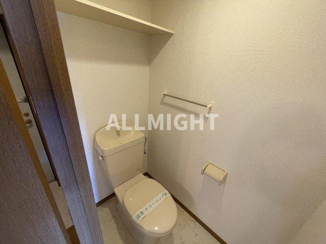 稲城市百村のアパートのトイレ|★お部屋探しはオールマイト不動産までご相談下さい♪