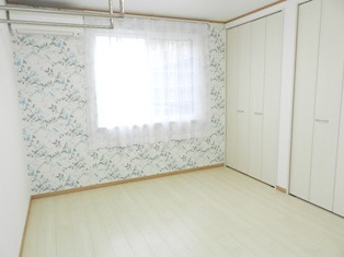 レ・エスポワールの居間・リビング