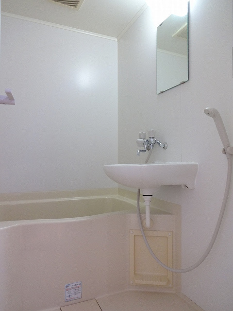 深沢ハウスの浴室