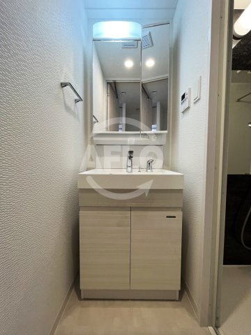 S-RESIDENCE都島Elegantの独立洗面台|S-RESIDENCE都島Elegant　独立洗面台