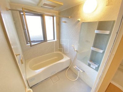 【浴室】 | レユニール優 | レユニール優　バスルーム