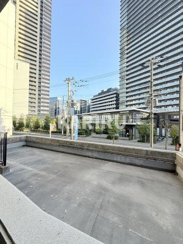 キリンパークサイドのエントランス